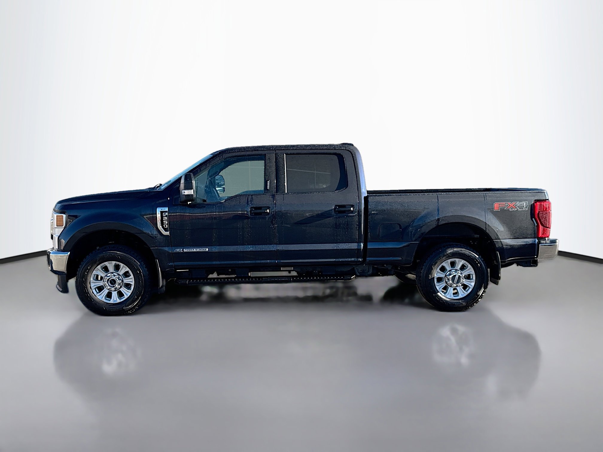 2022 Ford F-250 photo 3