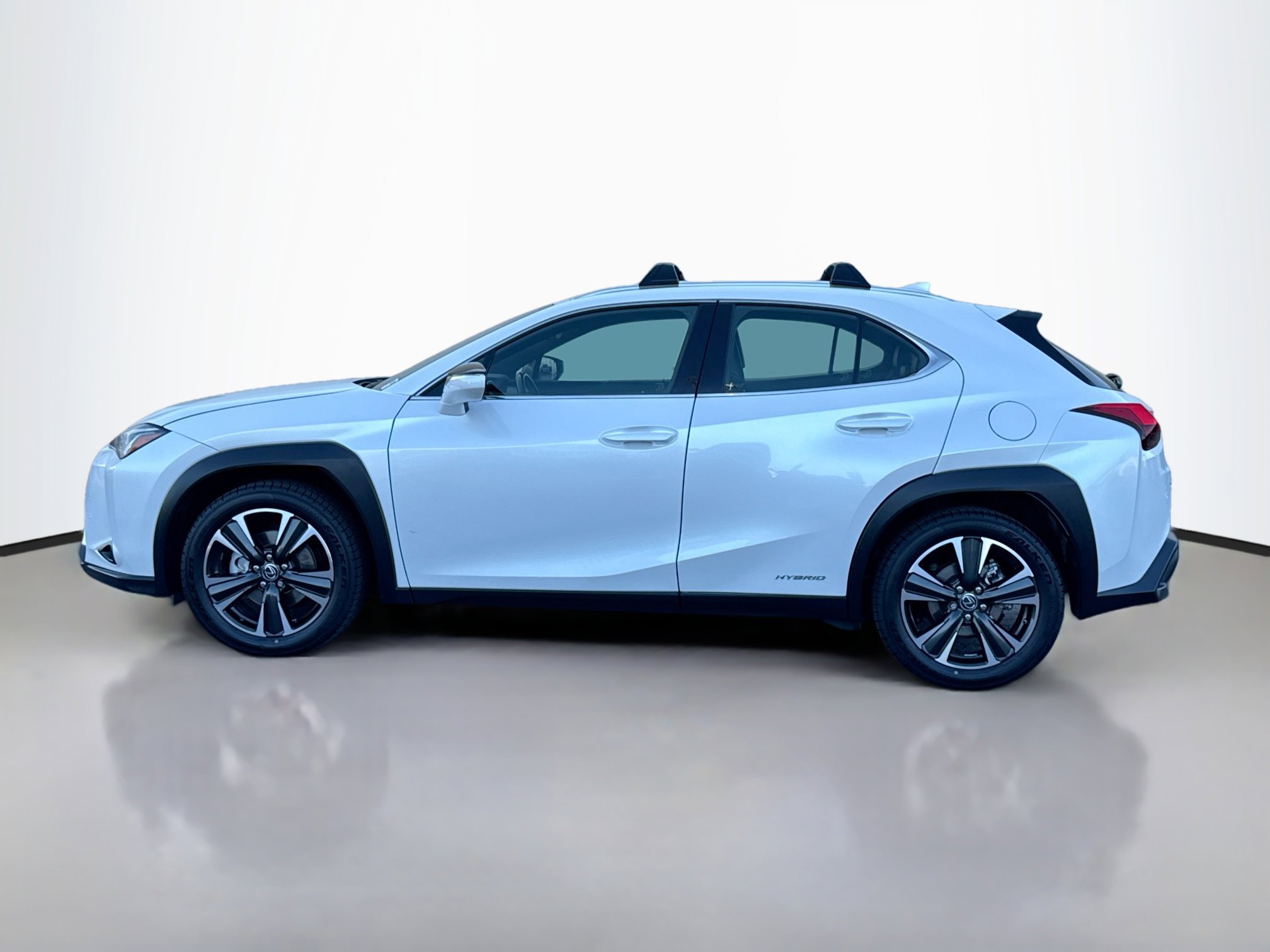 2019 Lexus UX 250h photo 3
