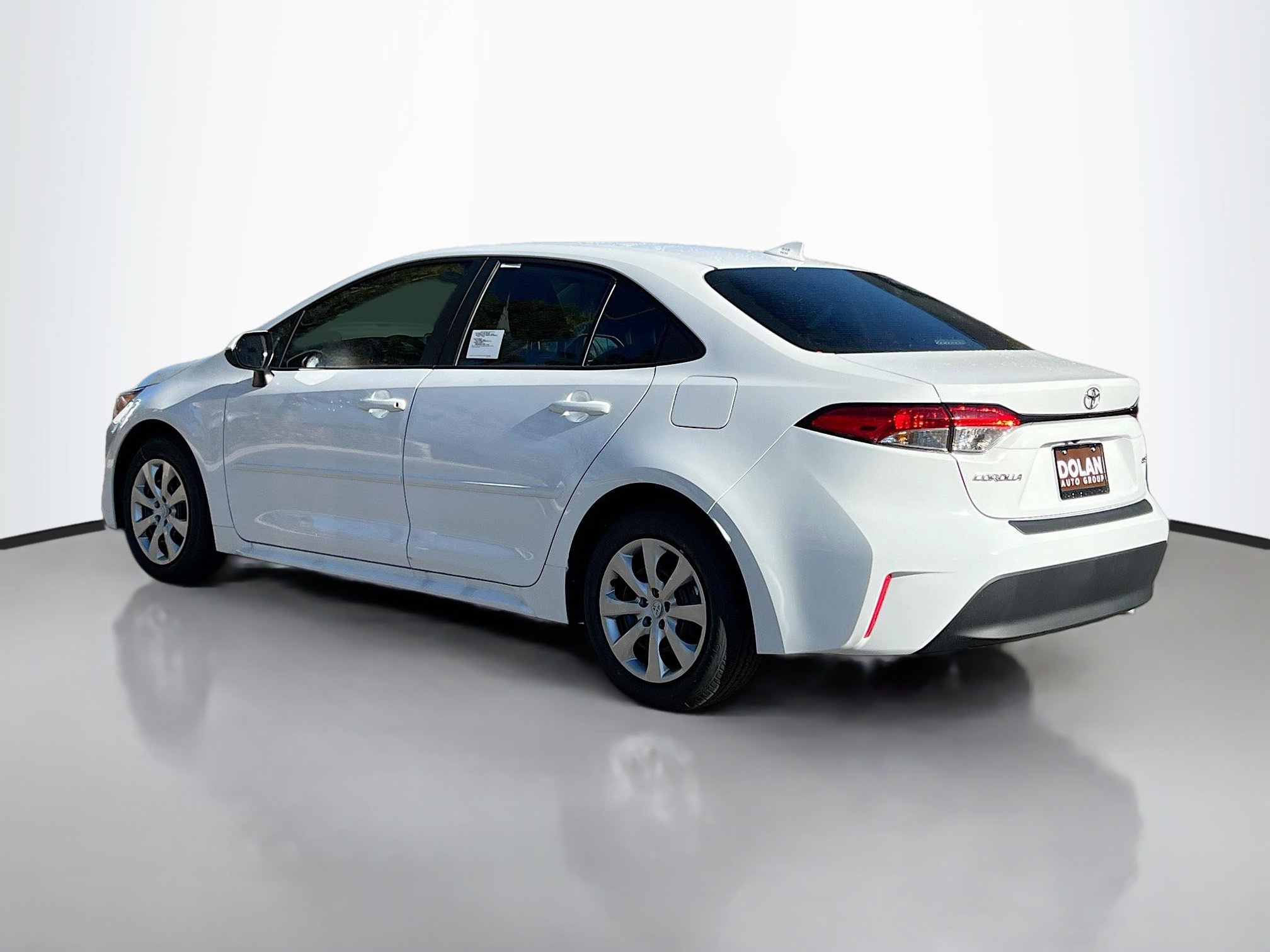 2026 Toyota Corolla LE photo 4