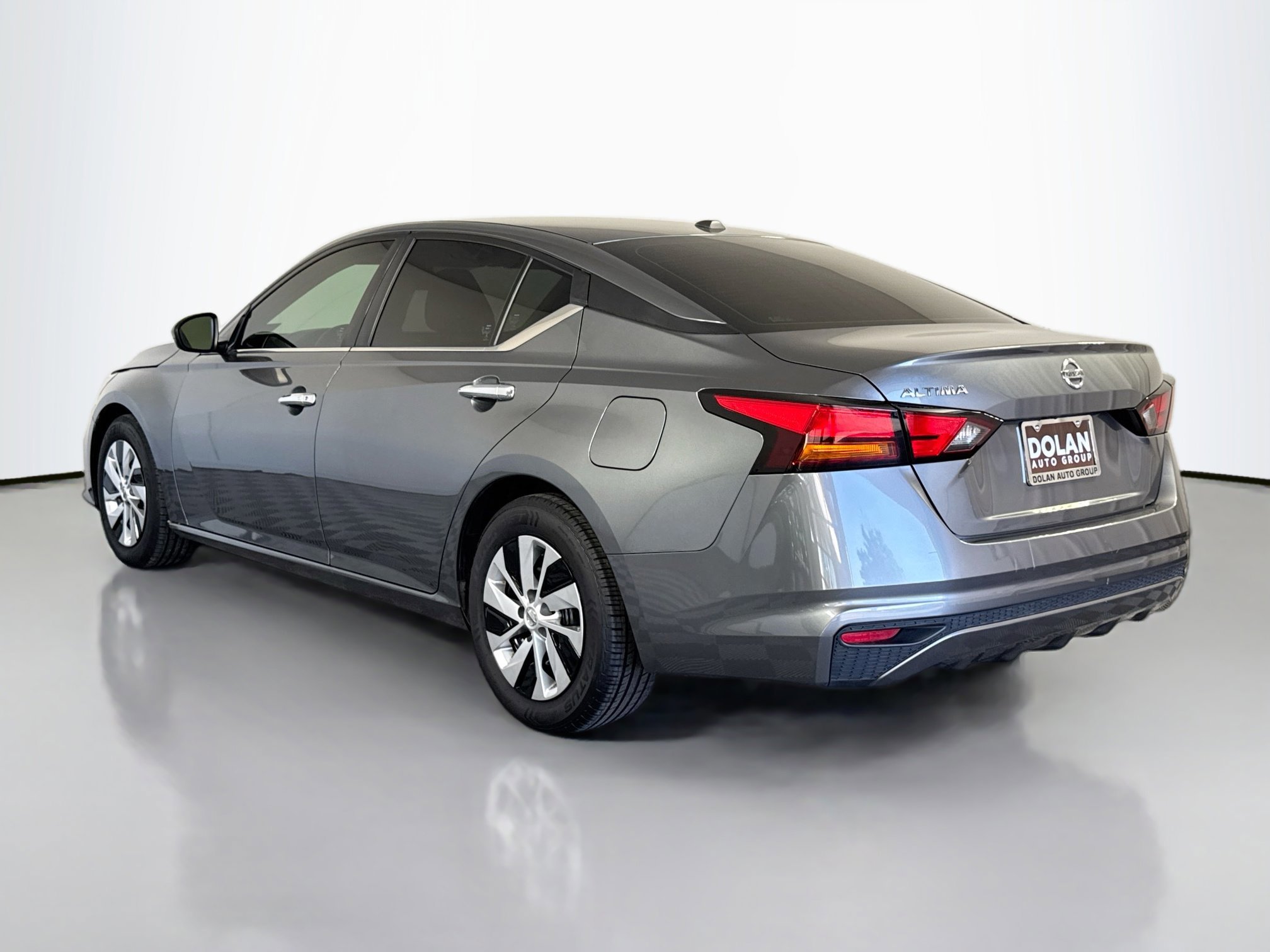 2019 Nissan Altima 2.5 S photo 3