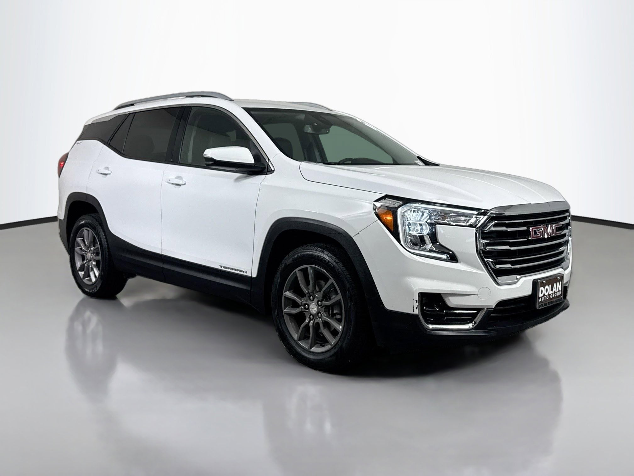 2024 GMC Terrain SLT AWD's photo