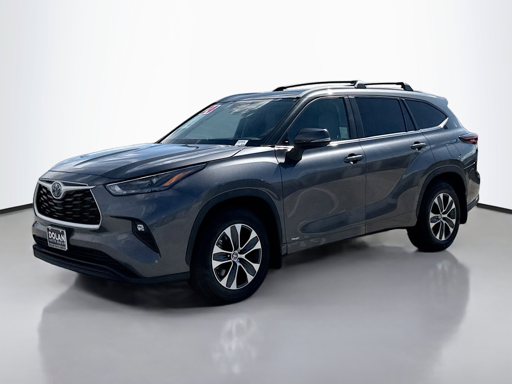 2024 Toyota Highlander Hybrid XLE photo 4
