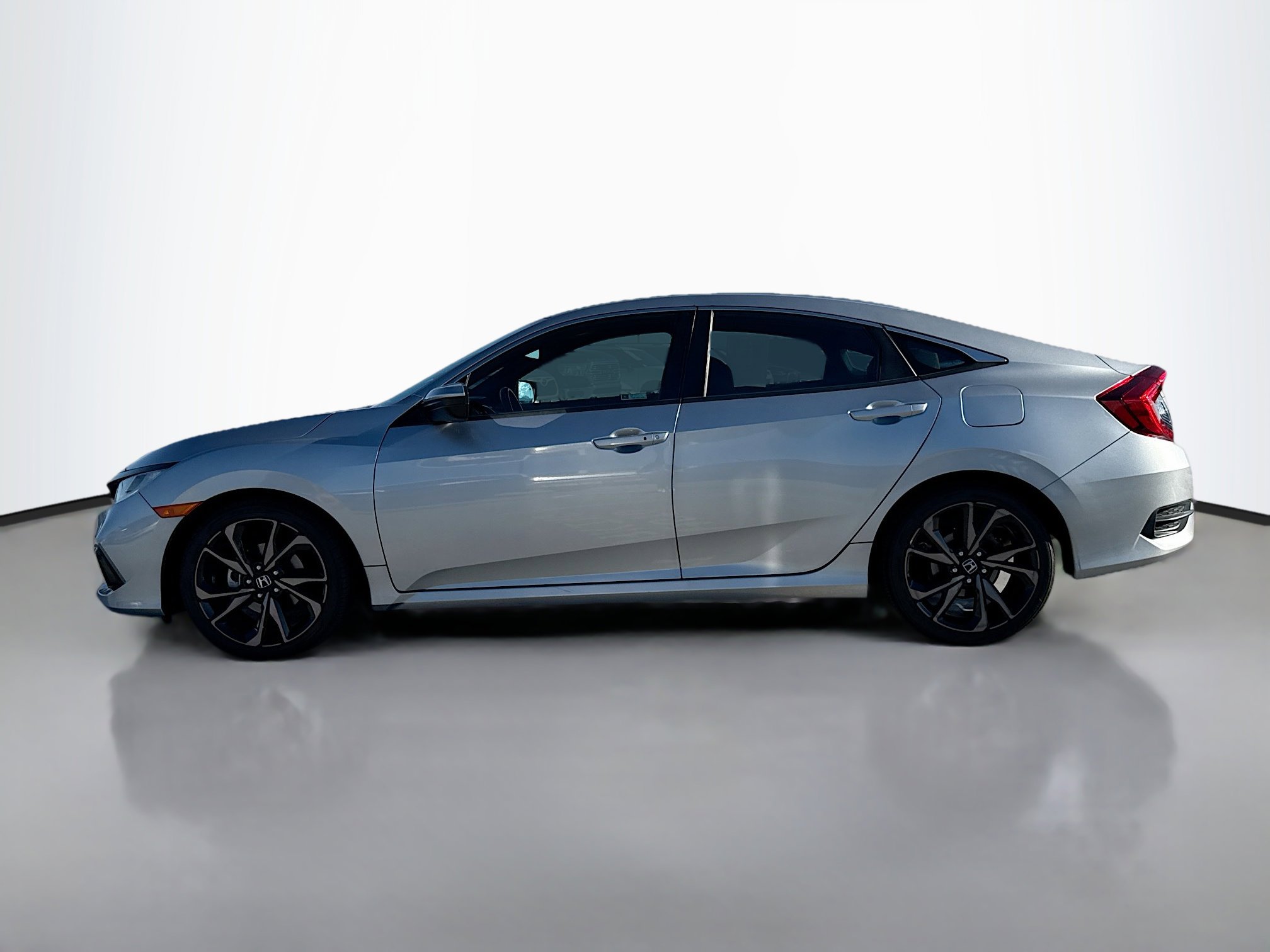 2020 Honda Civic Sport photo 3