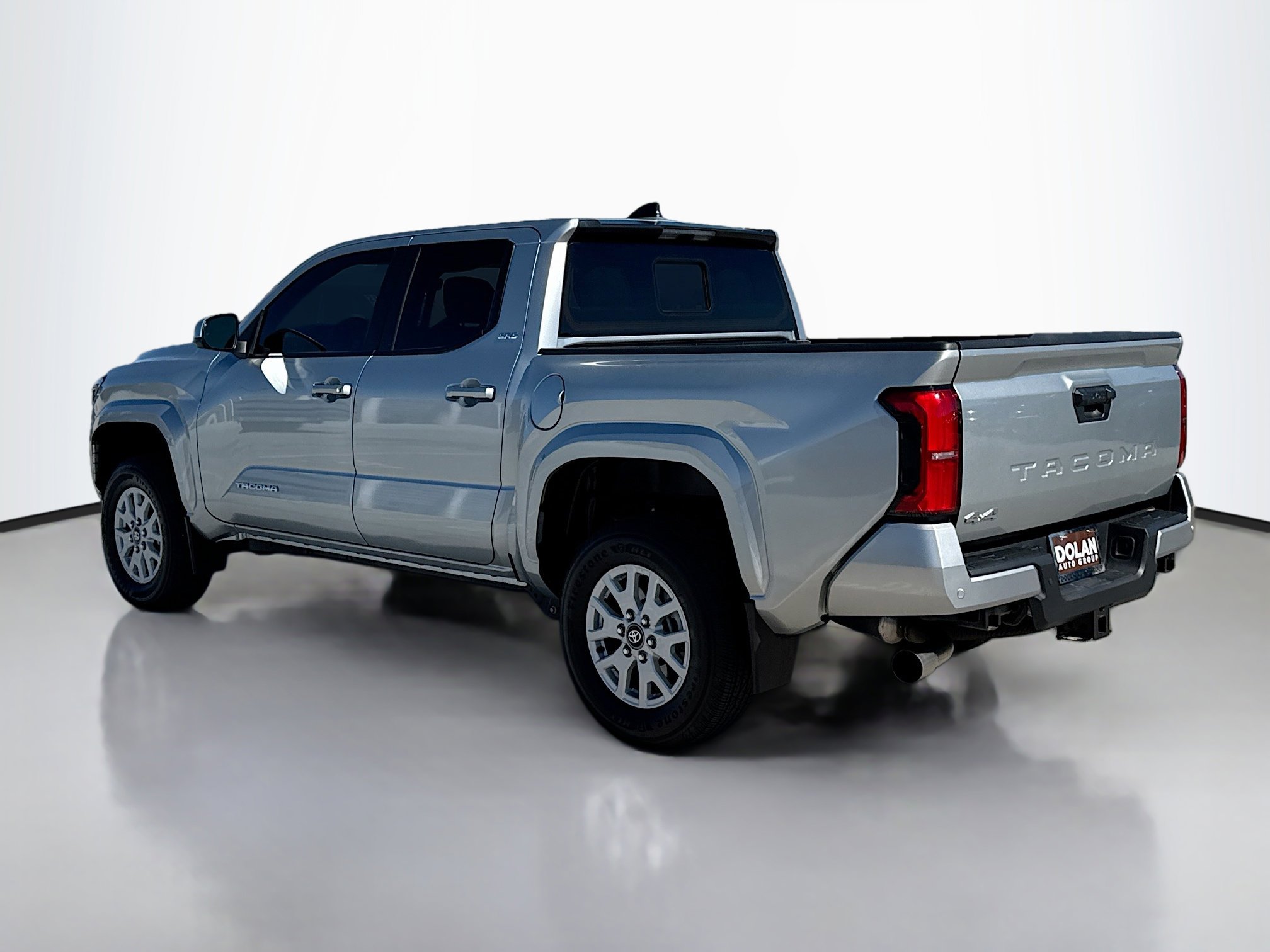 2024 Toyota Tacoma SR5 photo 4