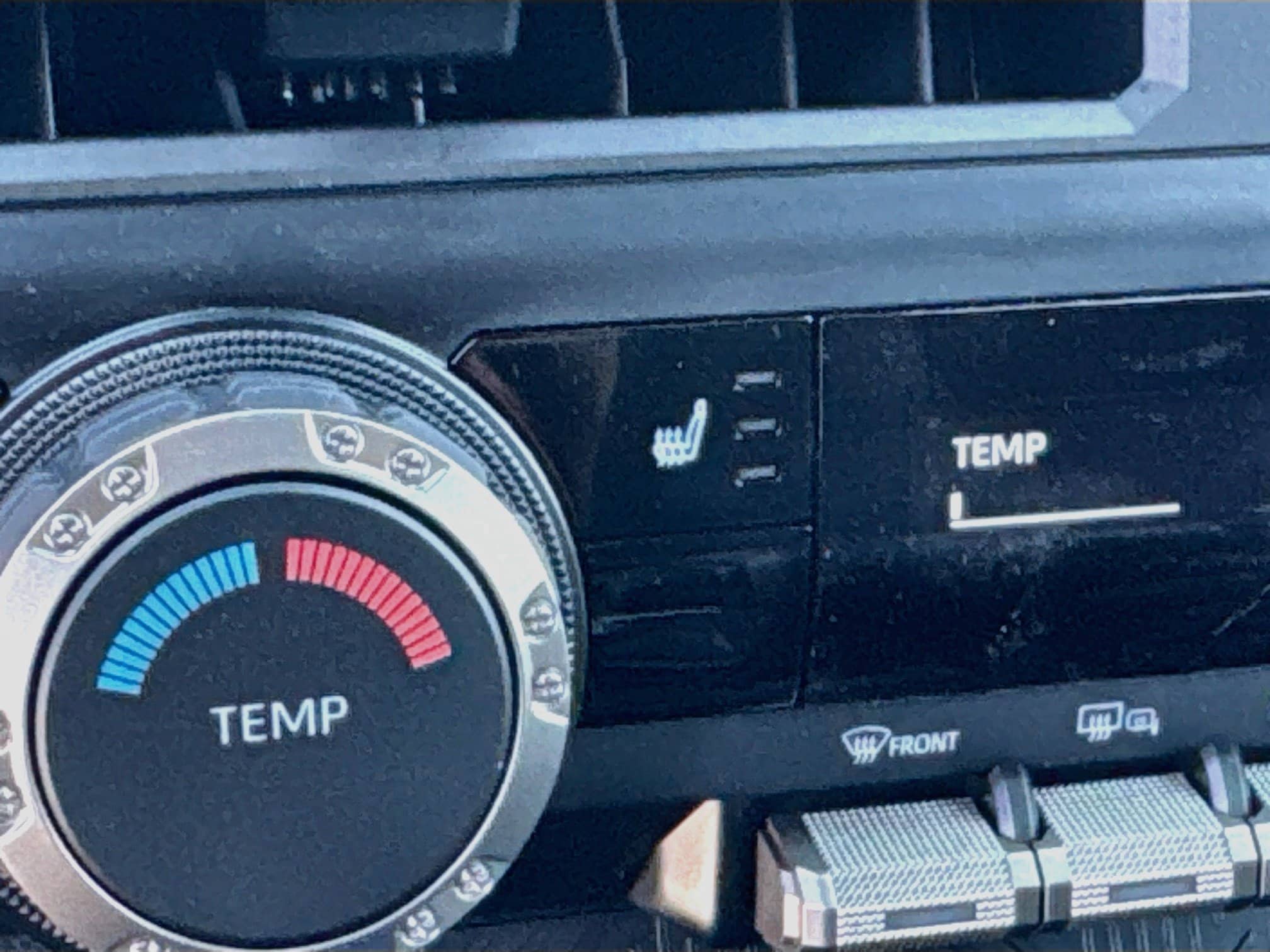 2026 Toyota Tacoma SR5 - Photo 34