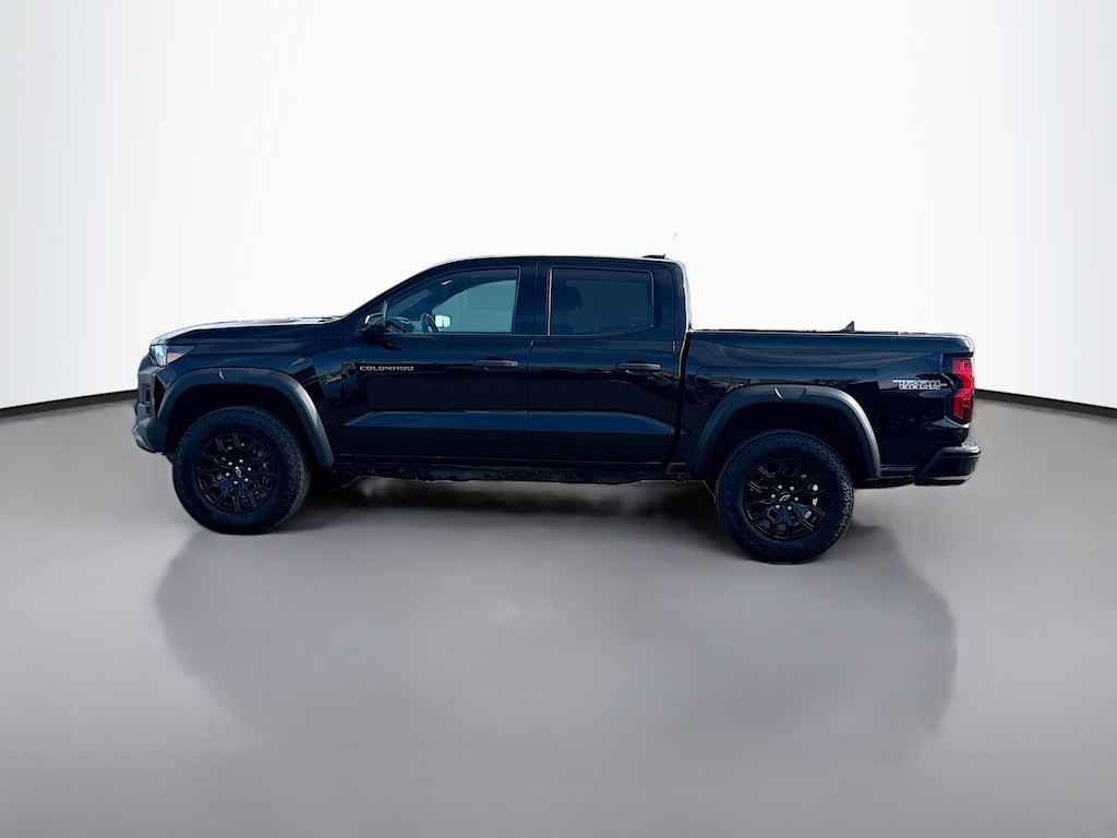 Used 2025 Chevrolet Colorado Trail Boss Truck Crew Cab