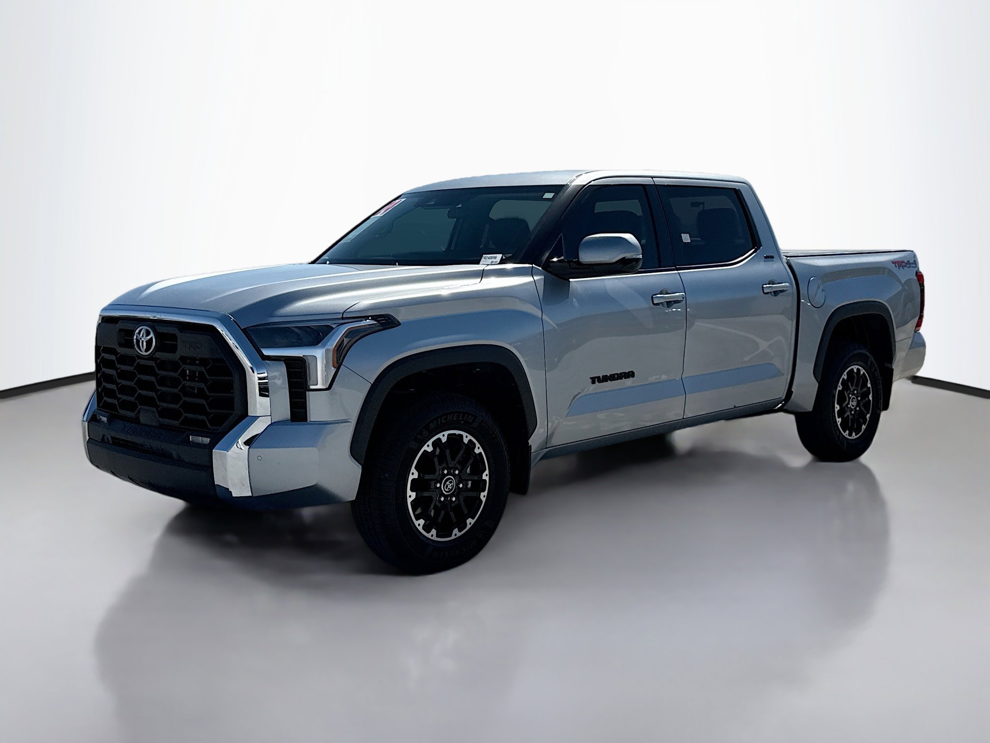 2024 Toyota Tundra SR5 photo 2