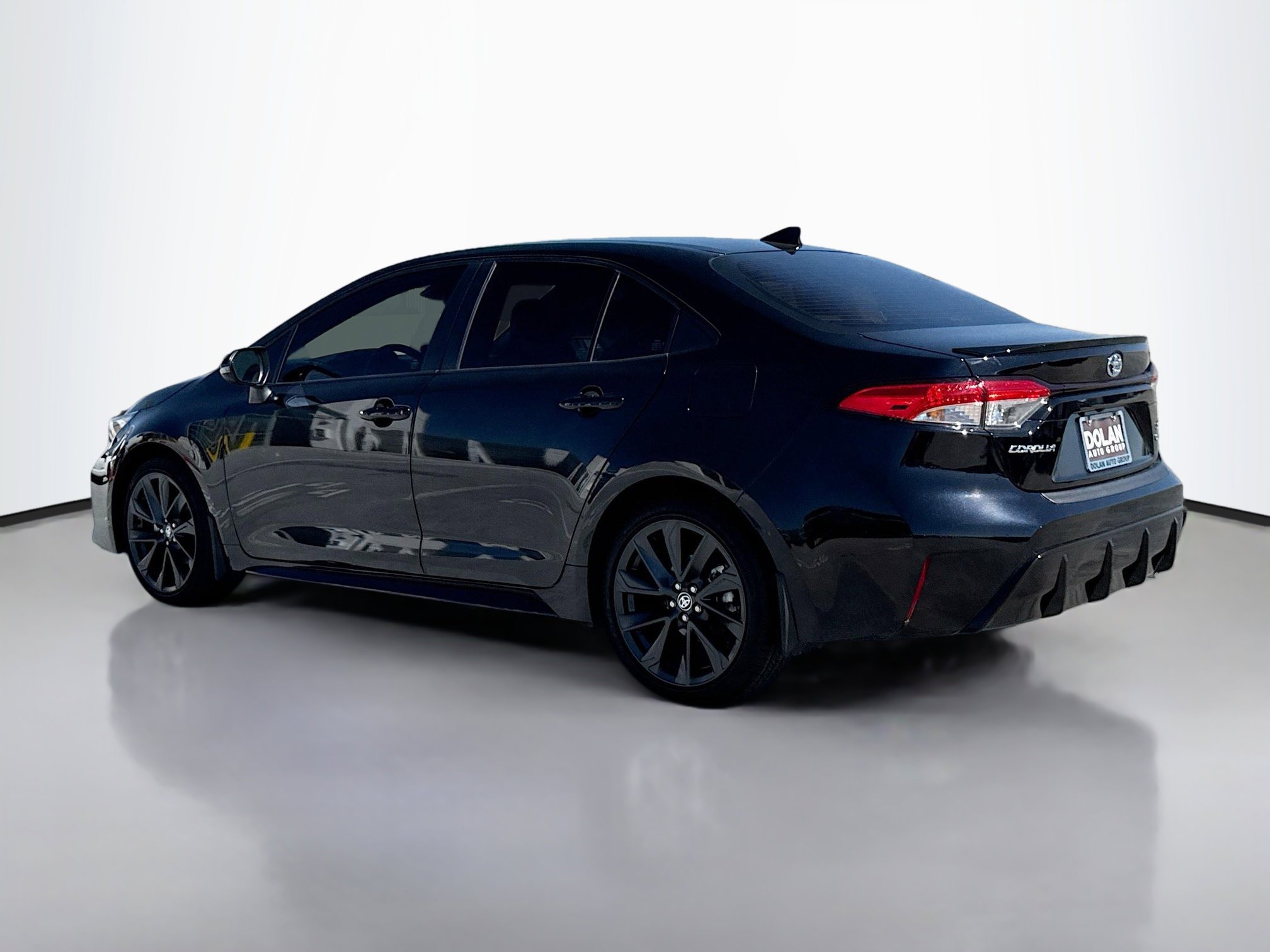 2025 Toyota Corolla Hybrid SE photo 4