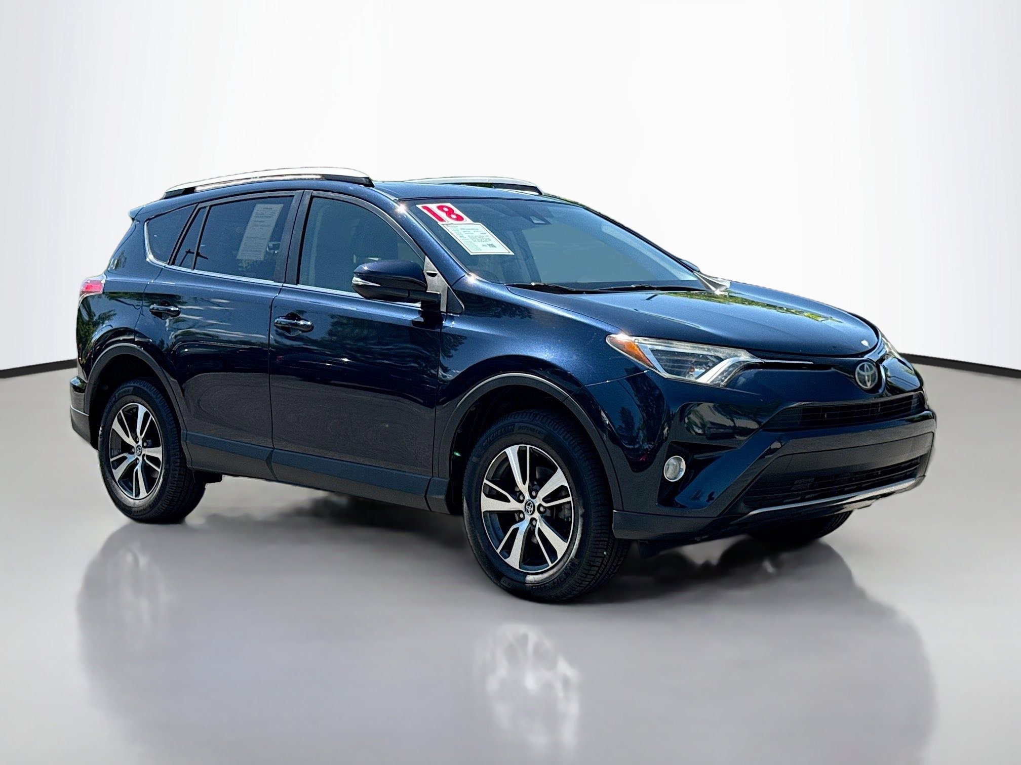 2018 Toyota RAV4 XLE AWD's photo