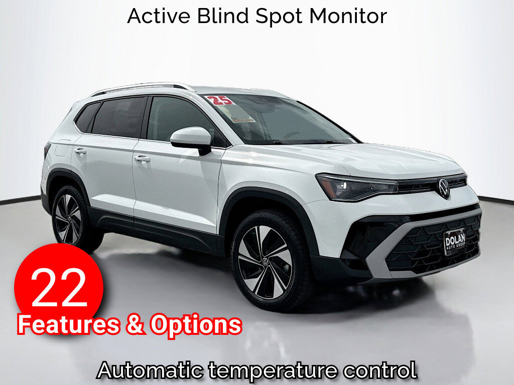 2025 Volkswagen Taos 1.5T SE 4Motion's photo