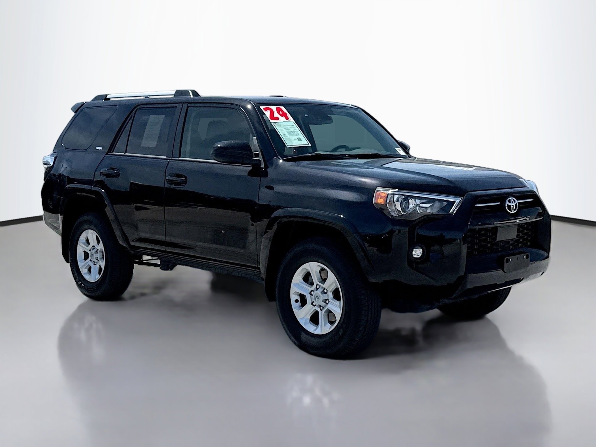 2024 Toyota 4Runner SR5 4WD V6's photo