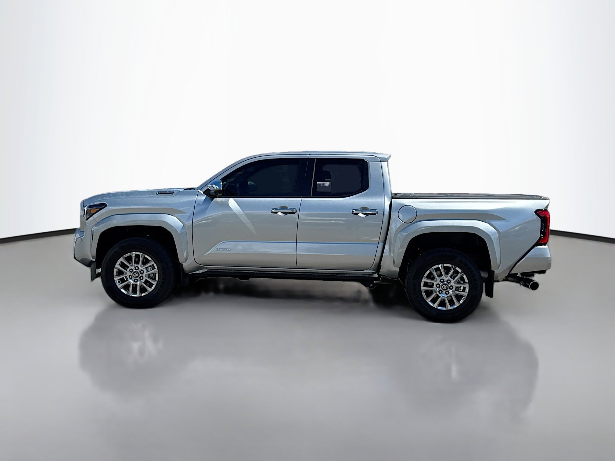 2025 Toyota Tacoma Limited - Photo 2