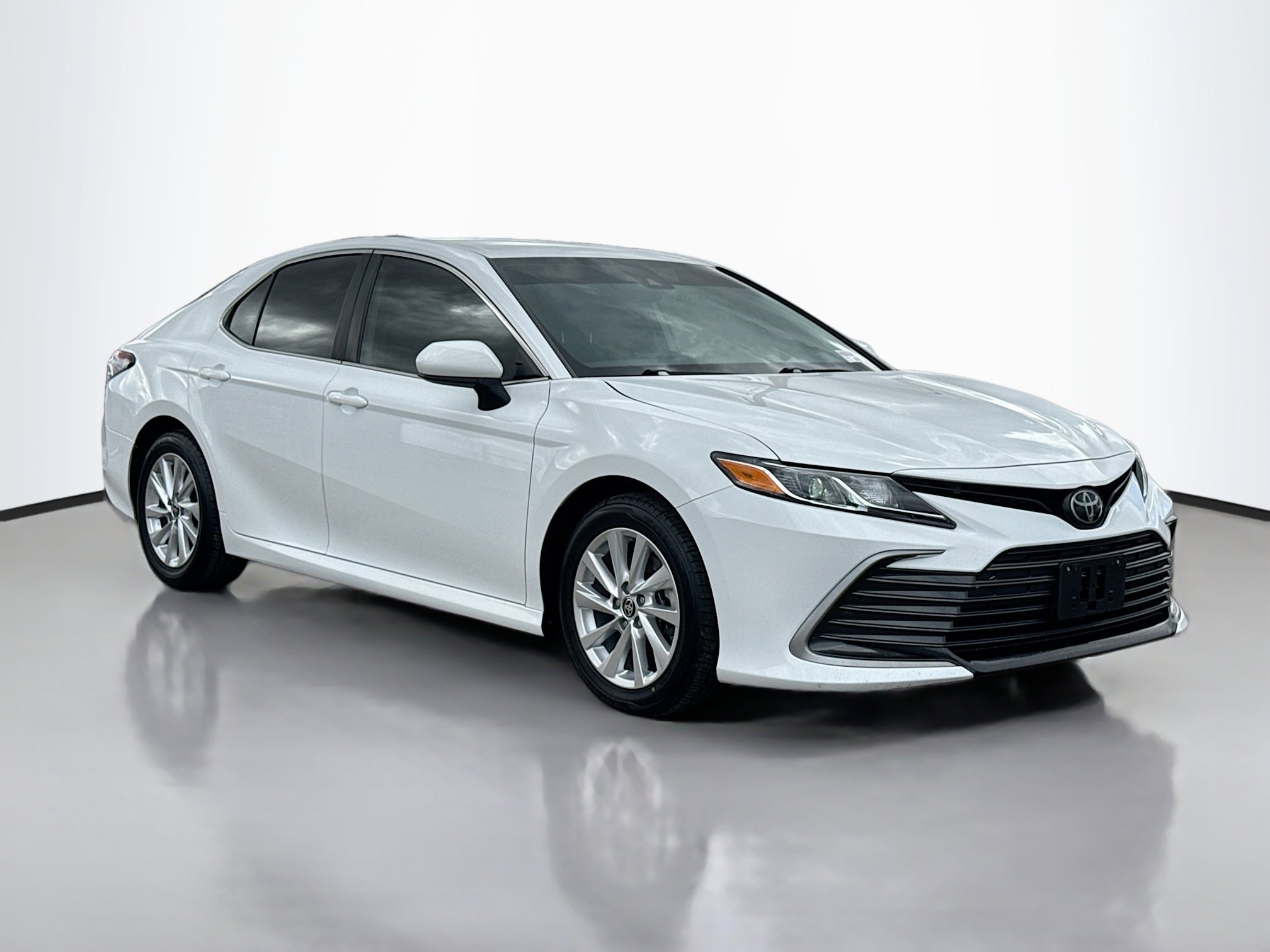 2023 Toyota Camry Sedan 