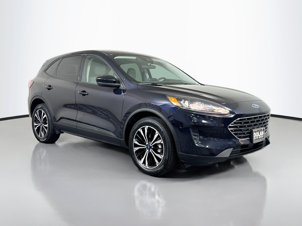 Used 2021 Ford Escape Hybrid SE SUV