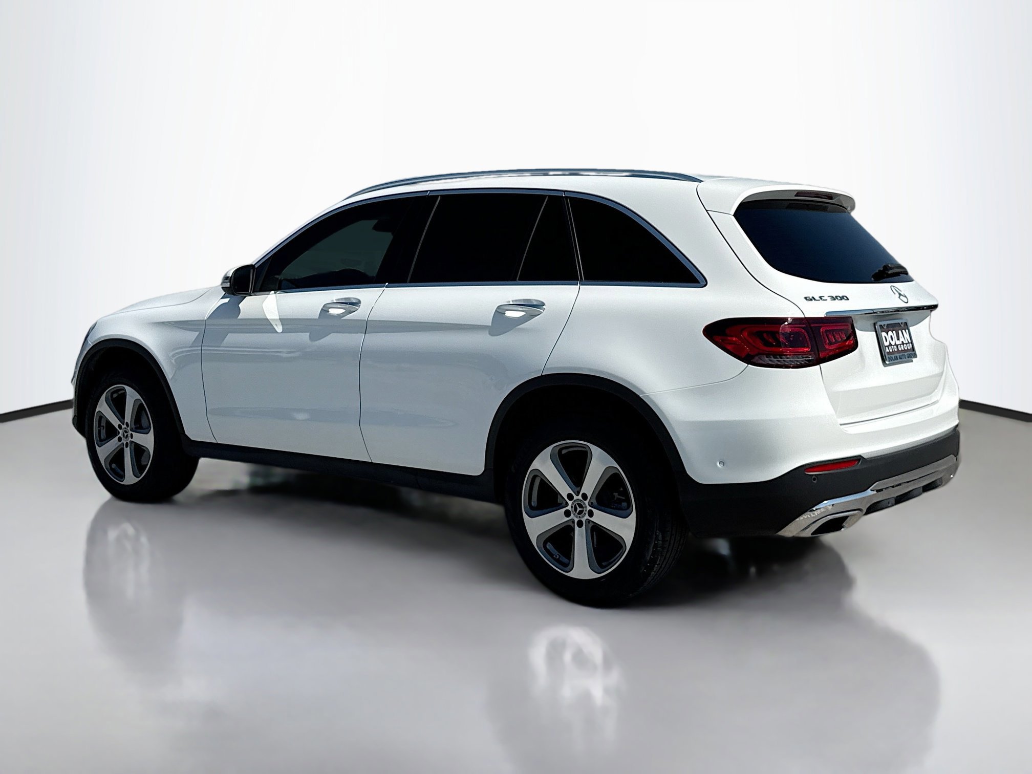 2022 Mercedes Benz GLC 300 4MATIC photo 2