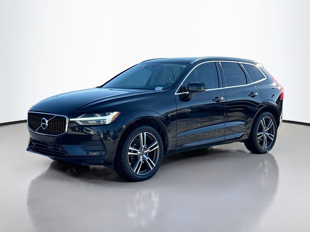 Used 2018 Volvo XC60 T5 Momentum SUV