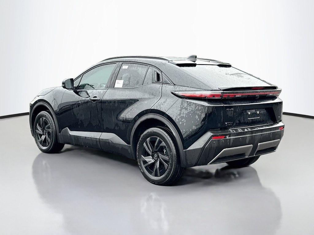 New 2026 Toyota C-HR SE SUV