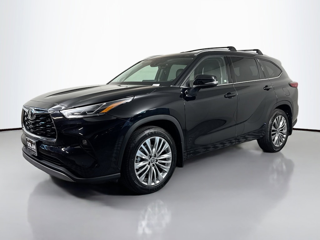 Certified 2022 Toyota Highlander Platinum SUV