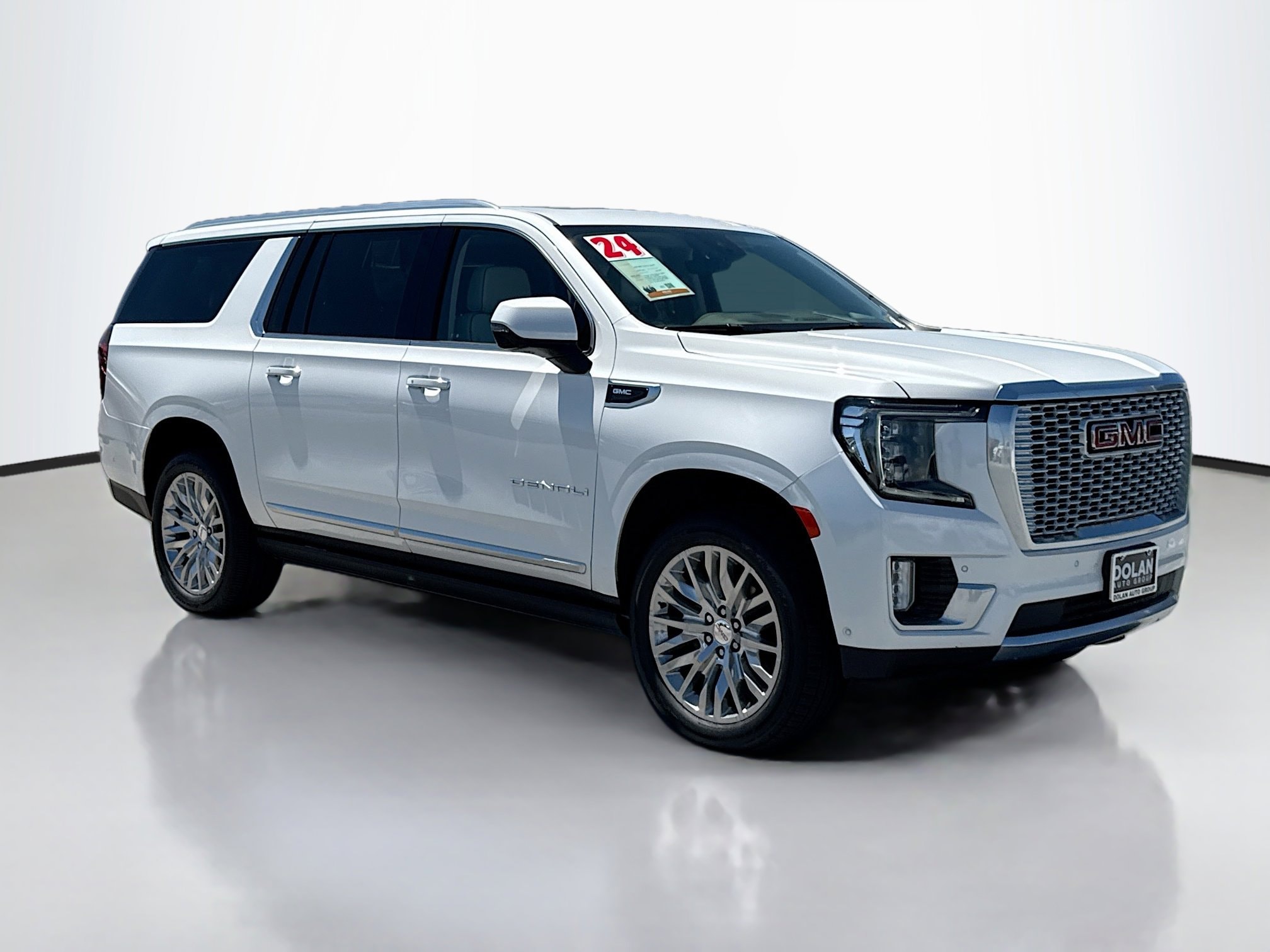 2024 GMC Yukon Denali AWD's photo