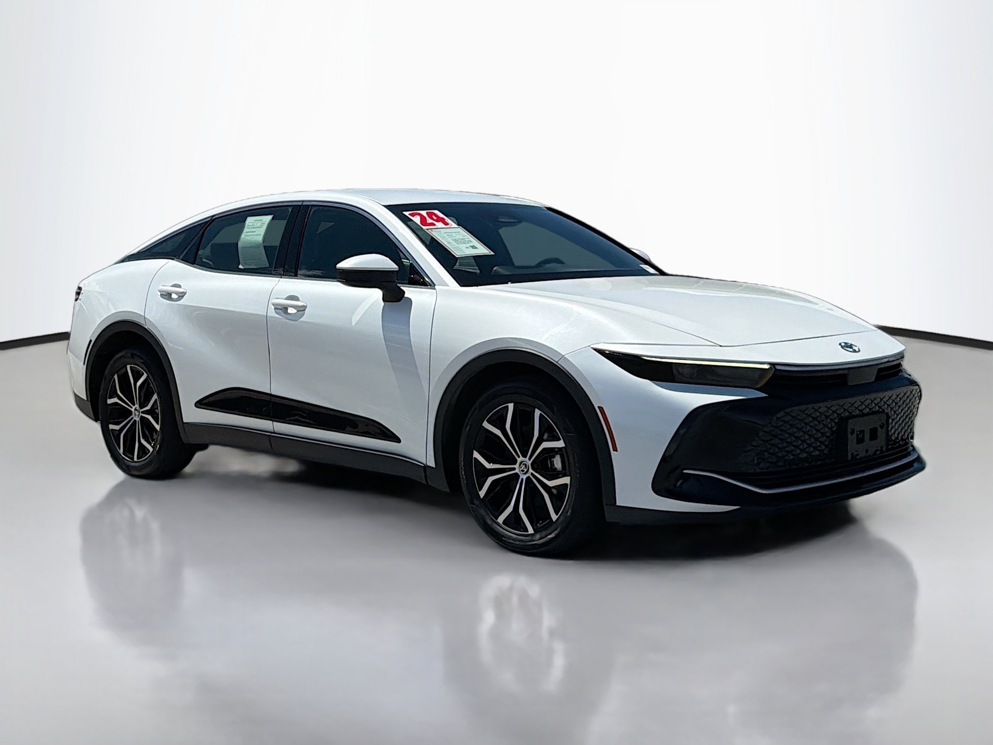 2024 Toyota Crown XLE AWD's photo
