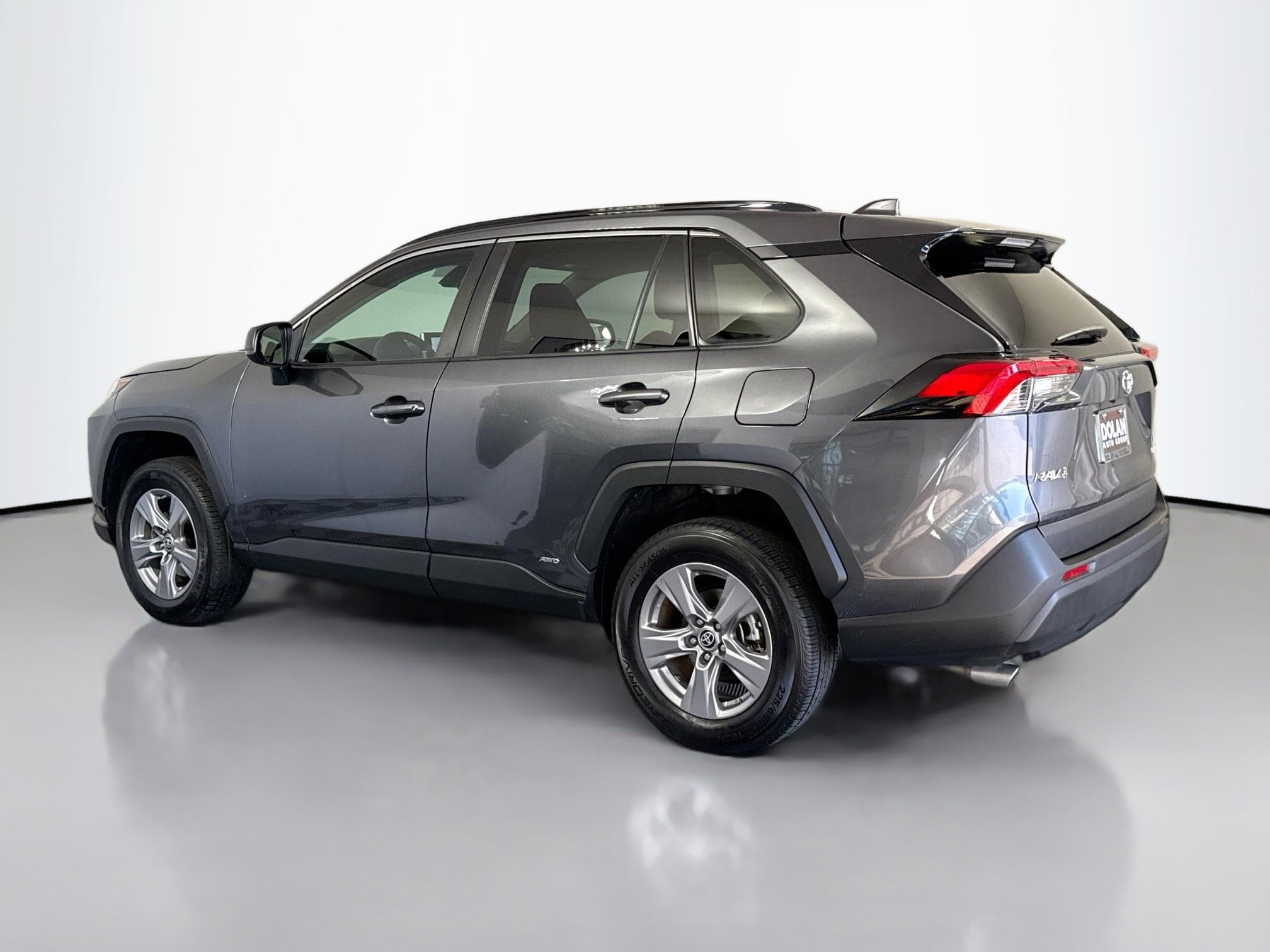 2023 Toyota RAV4 Hybrid LE photo 2