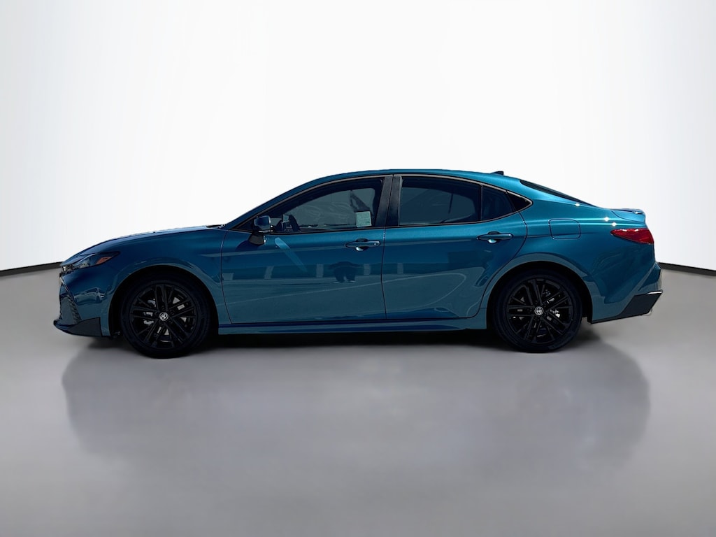 Used 2026 Toyota Camry SE Sedan