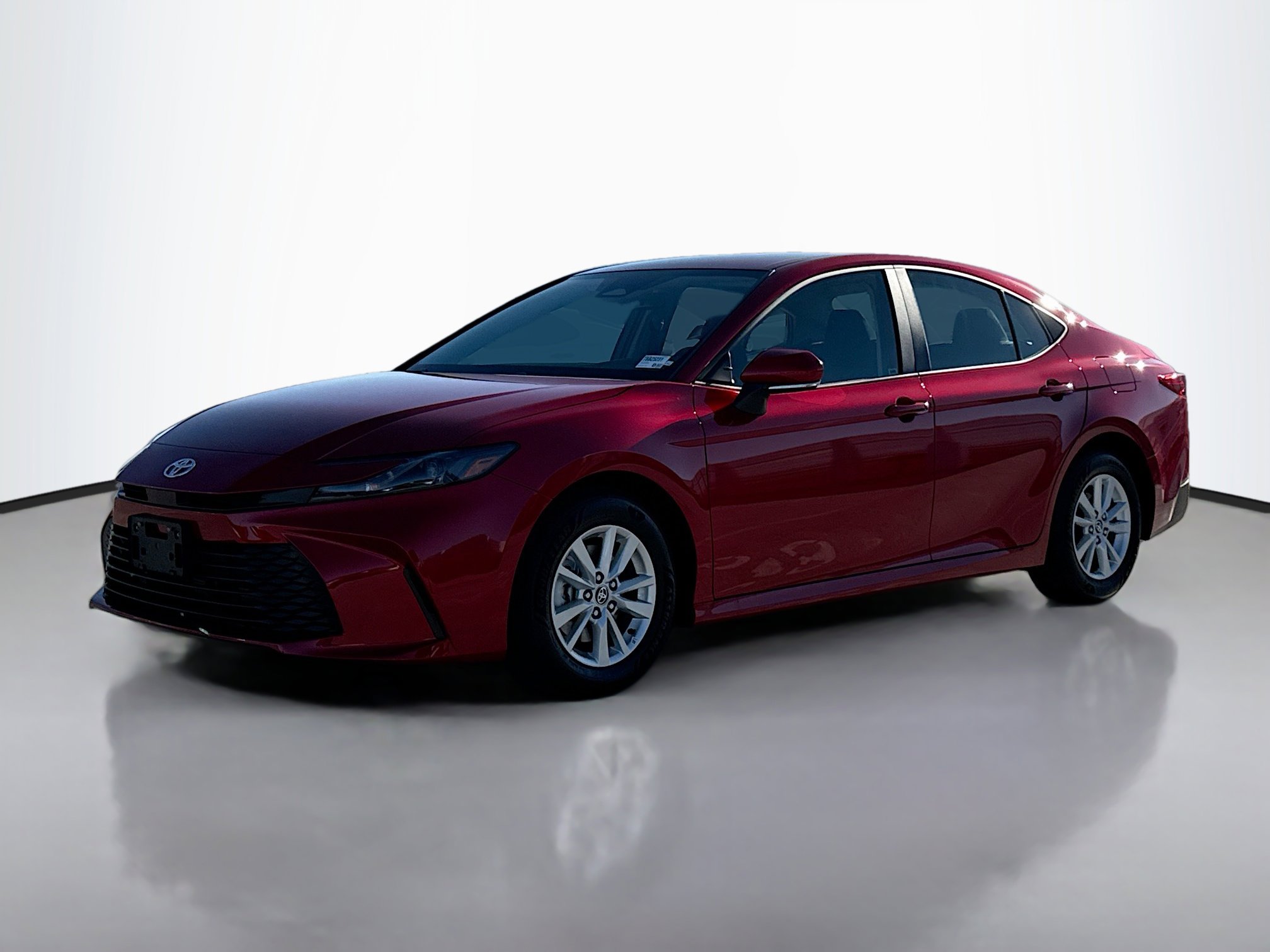 2025 Toyota Camry LE photo 2