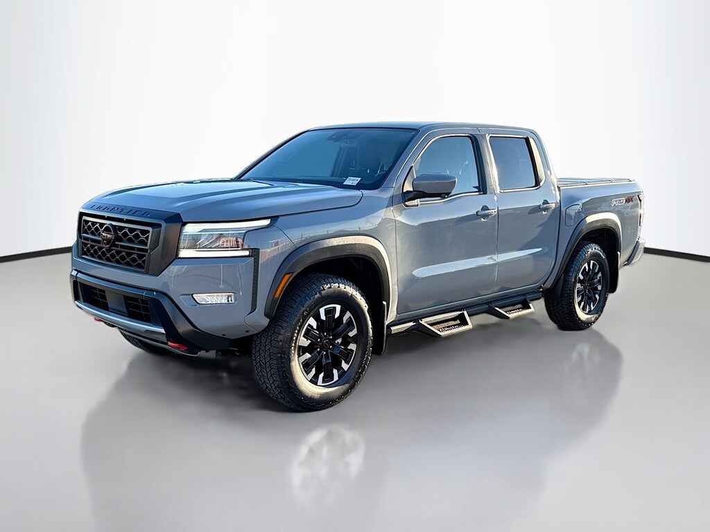 Used 2024 Nissan Frontier PRO-4X Truck Crew Cab