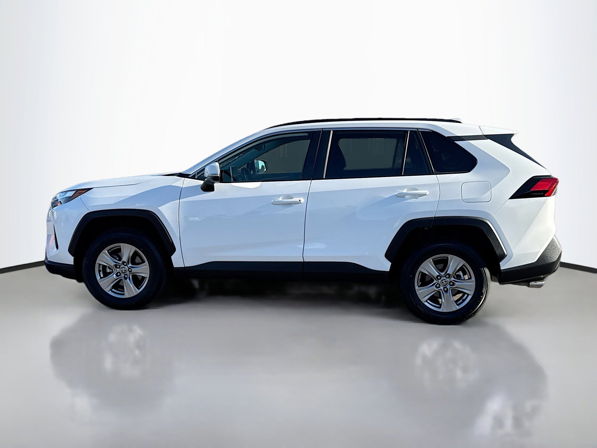 Certified 2024 Toyota RAV4 XLE with VIN 2T3P1RFV7RC449690 for sale in Northfield, Minnesota