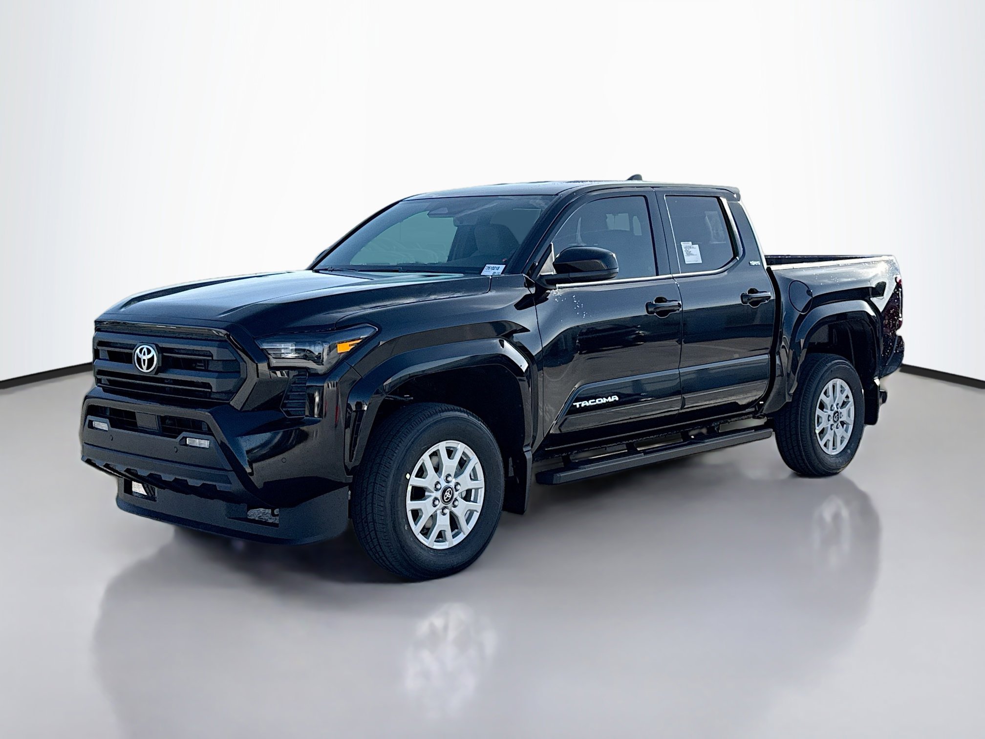 2026 Toyota Tacoma SR5 photo 2