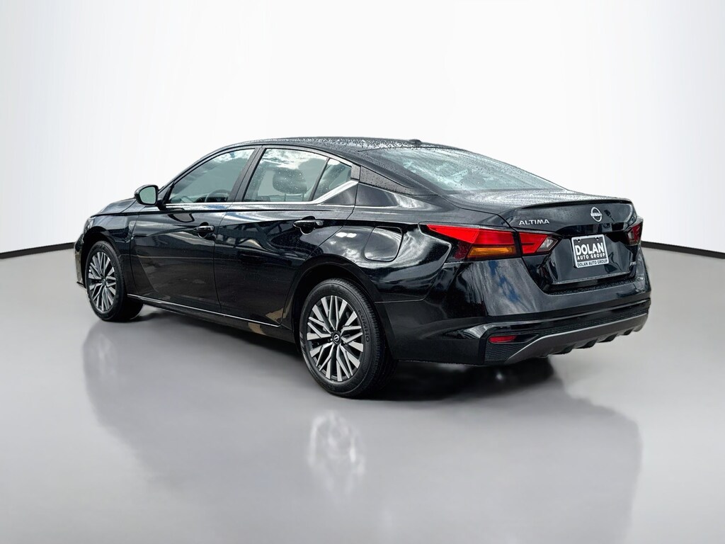Used 2026 Nissan Altima 2.5 SV Sedan