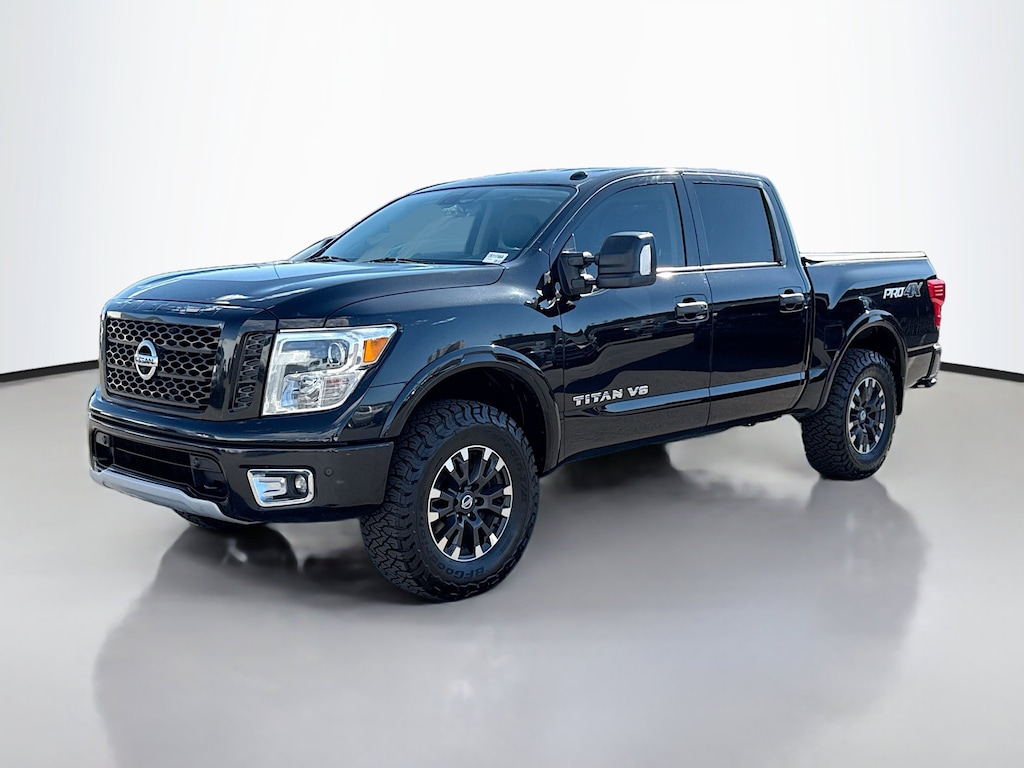 Used 2019 Nissan Titan PRO-4X Truck Crew Cab