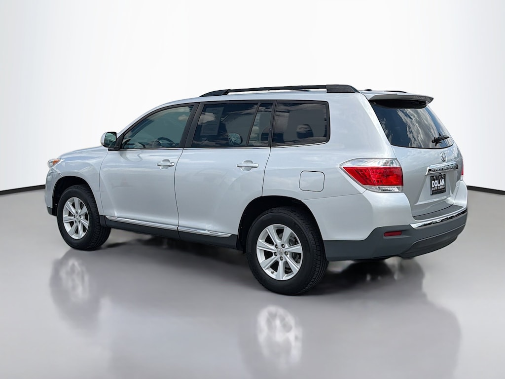 Used 2012 Toyota Highlander SE SUV