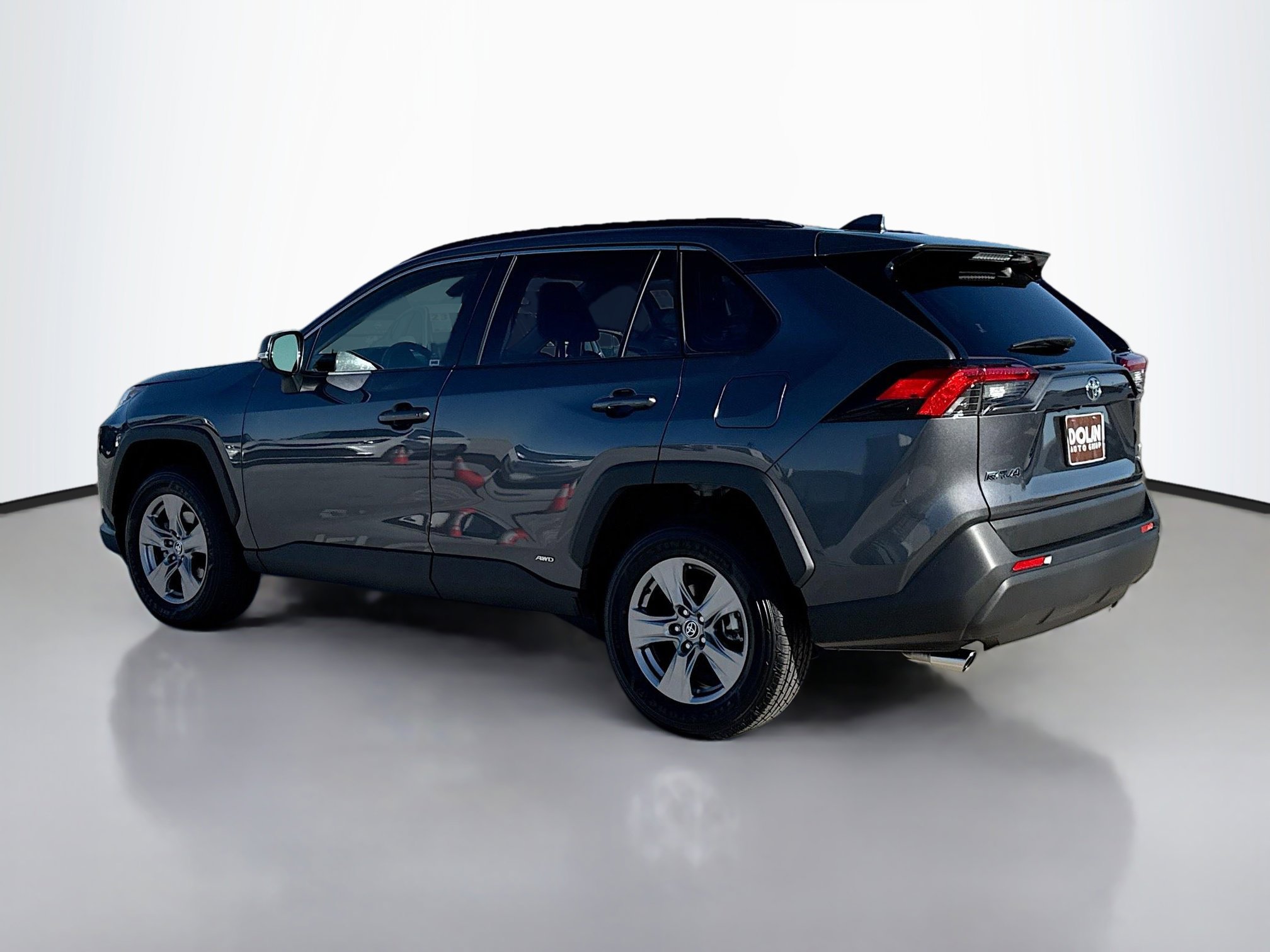 2025 Toyota RAV4 Hybrid LE photo 4