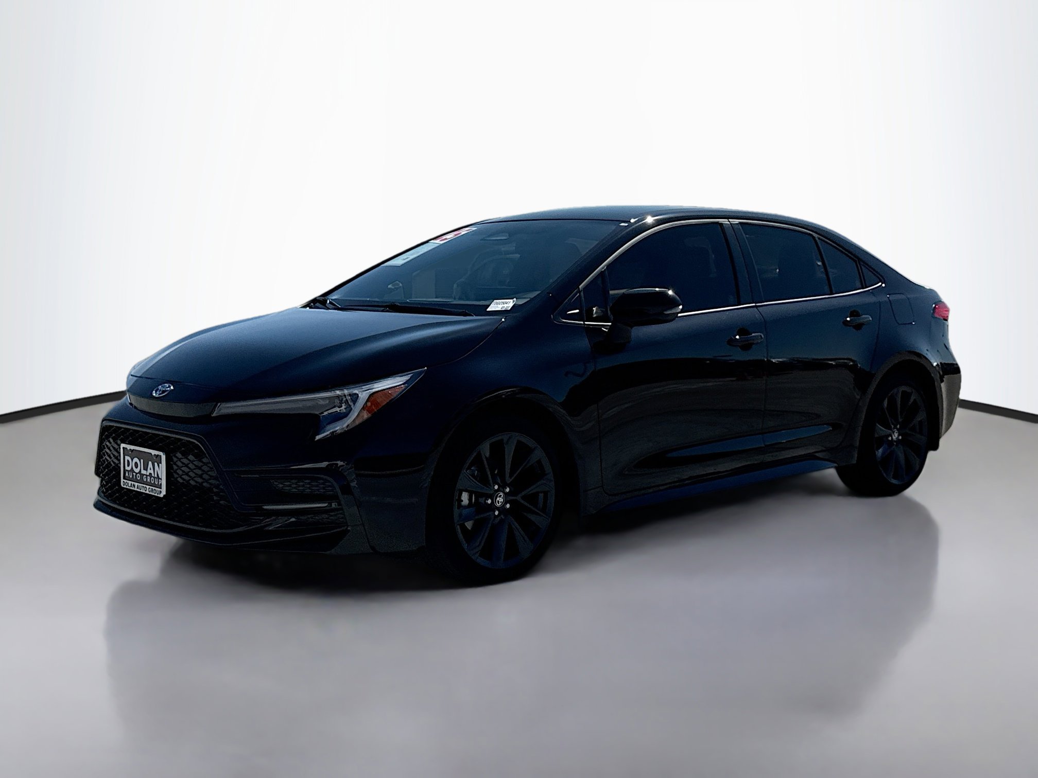2025 Toyota Corolla Hybrid SE photo 2