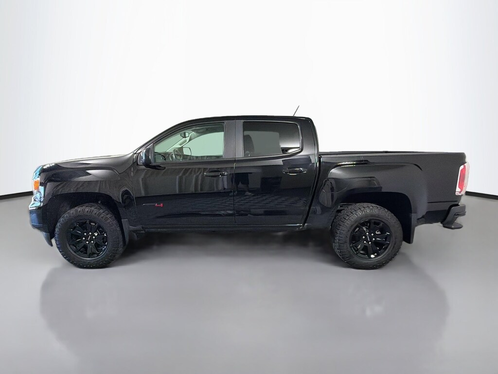 Used 2022 GMC Canyon AT4 w/Leather Truck Crew Cab
