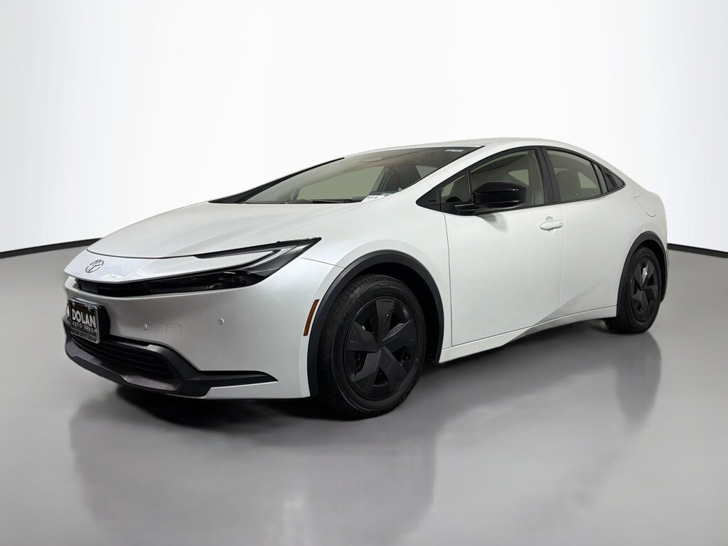 Used 2024 Toyota Prius LE Hatchback