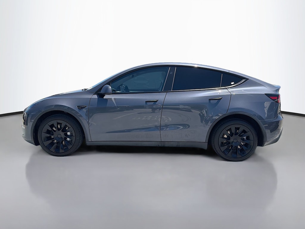 Used 2023 Tesla Model Y Long Range SUV