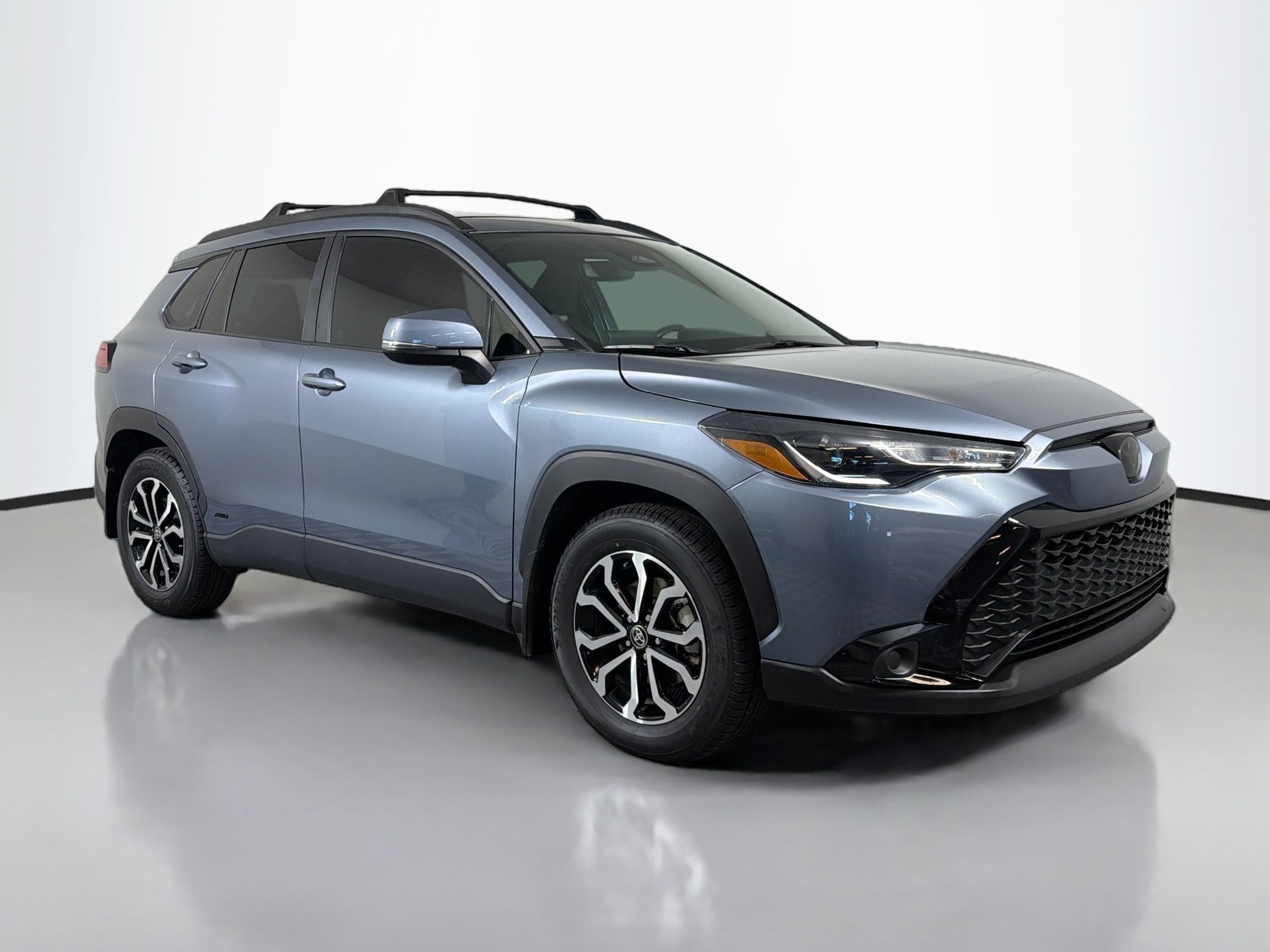 2023 Toyota Corolla Cross Hybrid SE AWD's photo