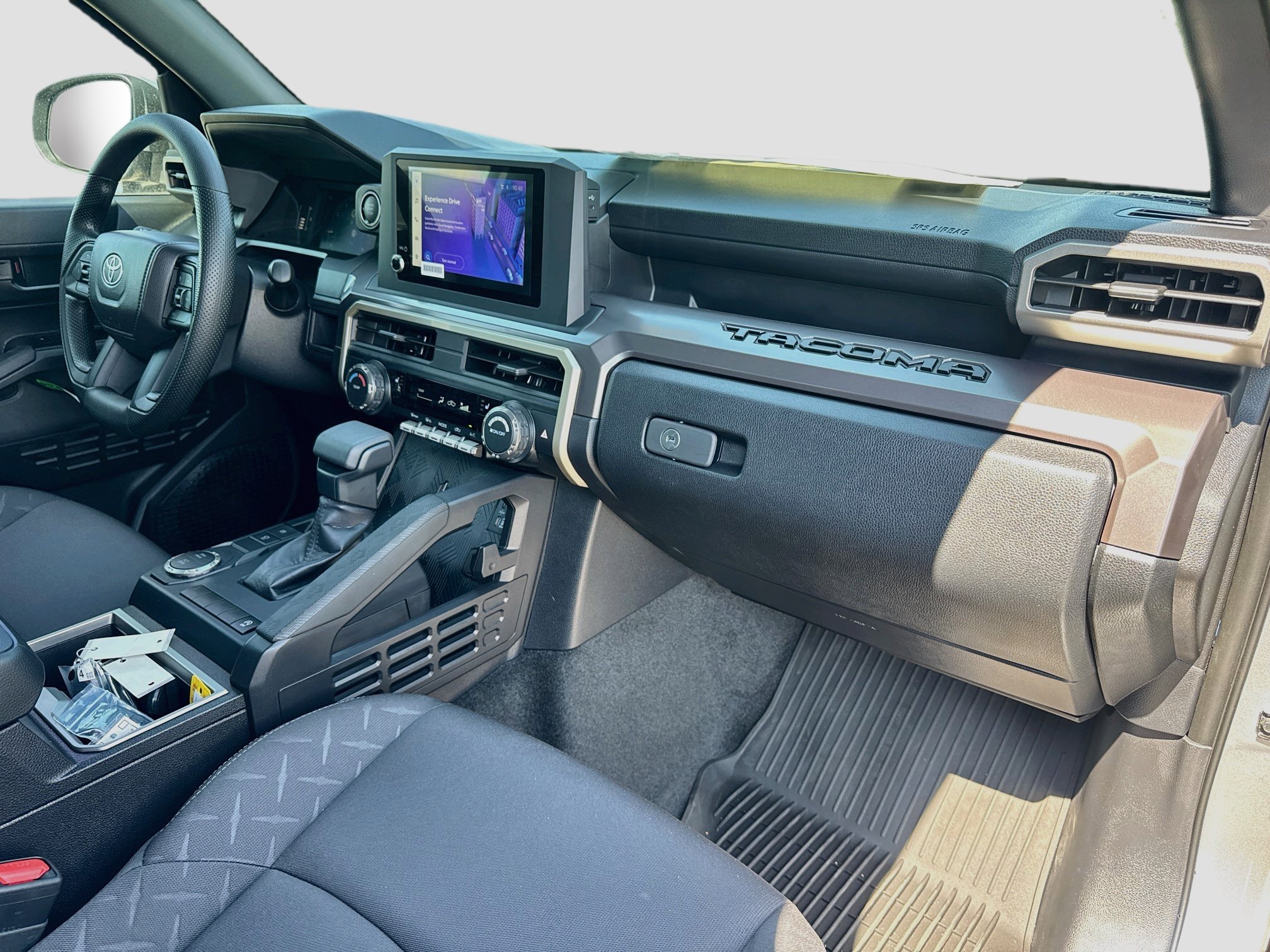 2026 Toyota Tacoma SR5 - Photo 21