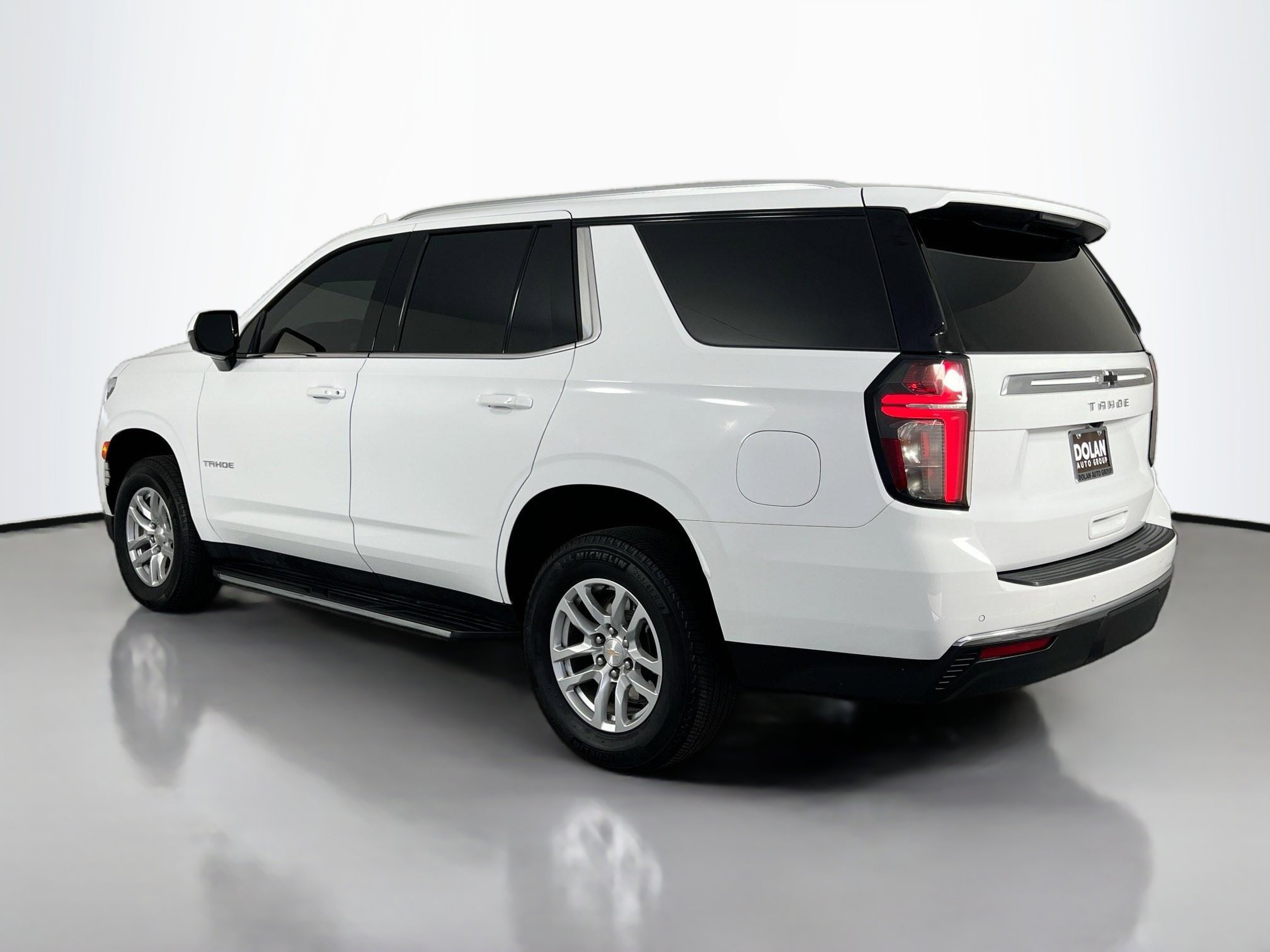 2024 Chevrolet Tahoe LS photo 4