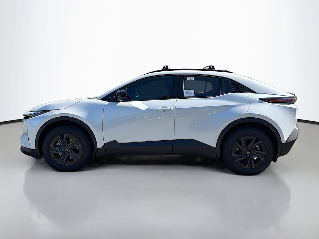 New 2026 Toyota C-HR SE SUV