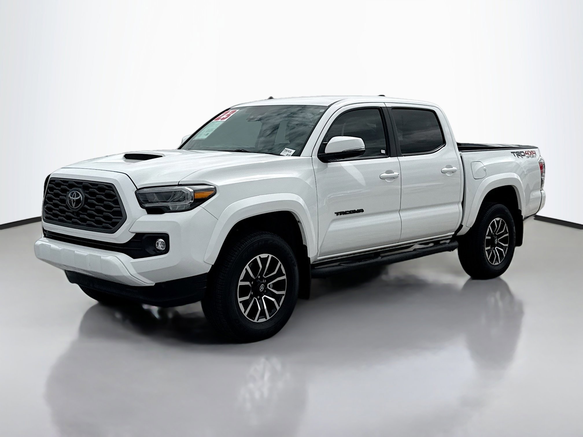 2023 Toyota Tacoma TRD Sport photo 4