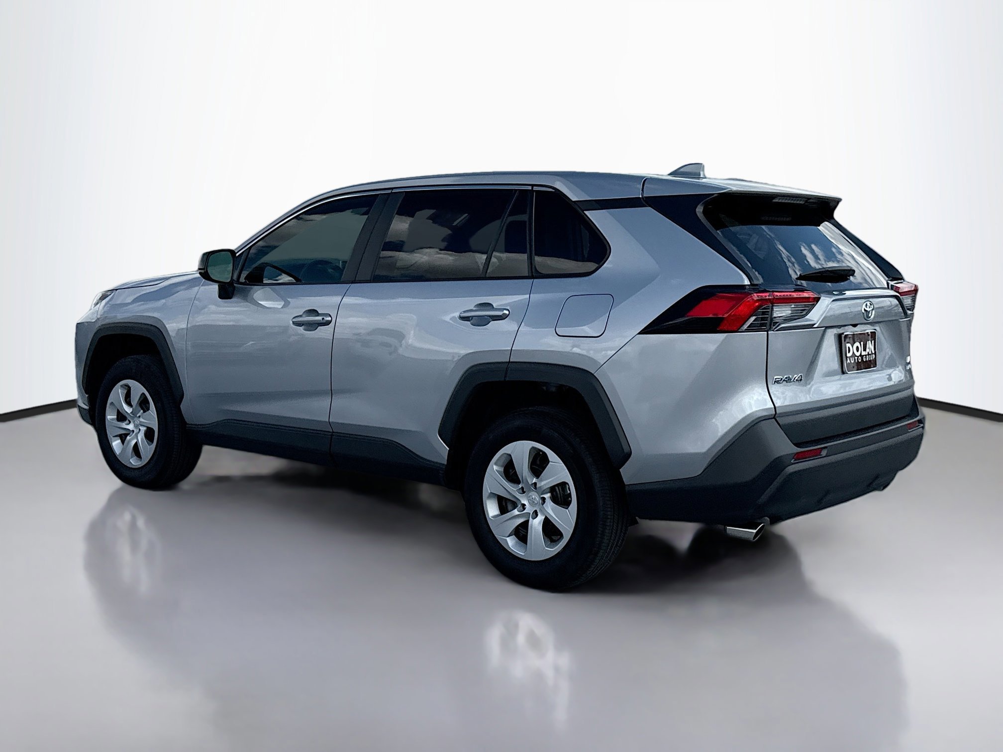2024 Toyota RAV4 LE photo 2