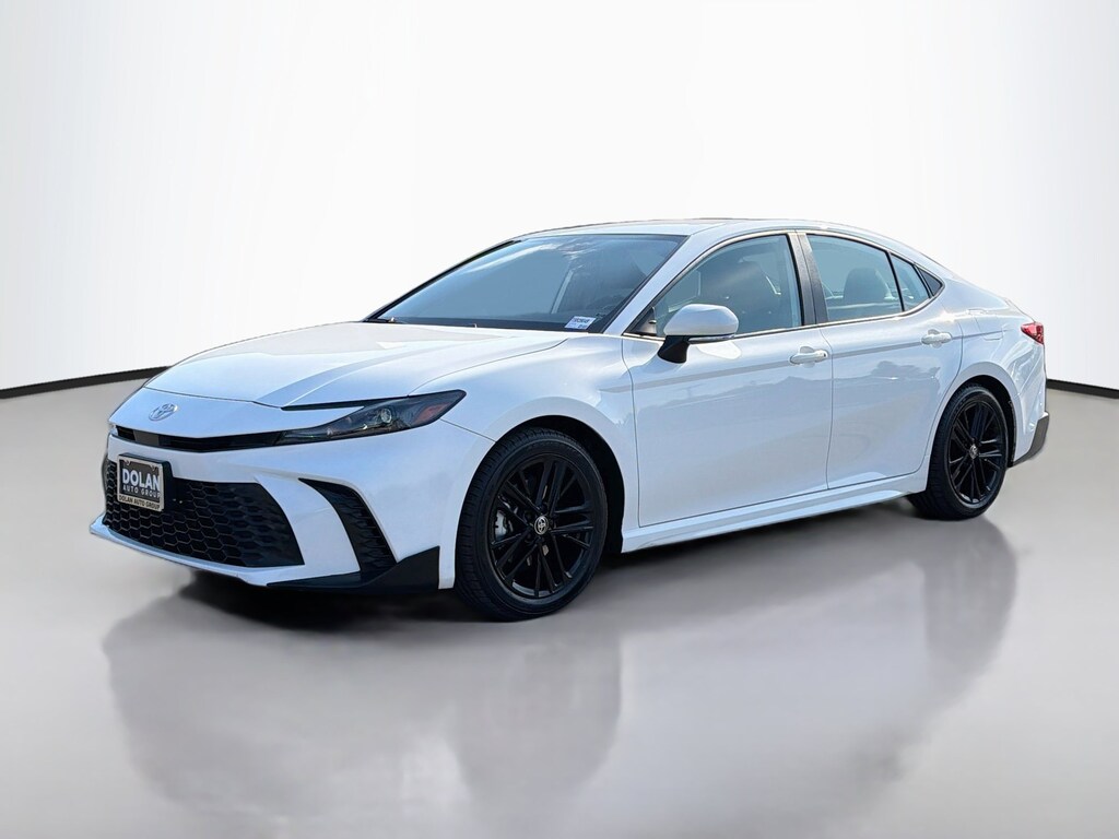 Used 2025 Toyota Camry SE Sedan