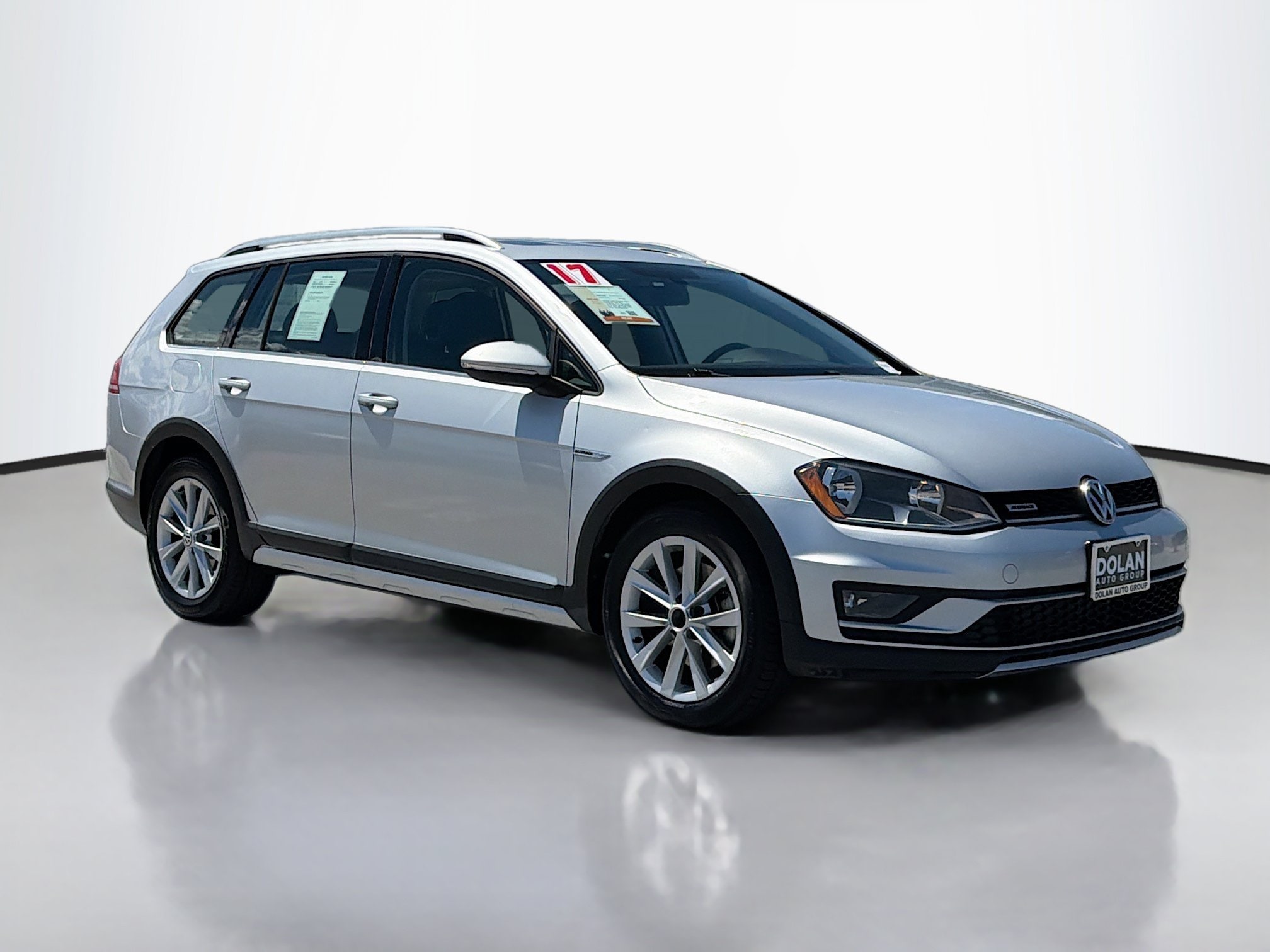 2017 Volkswagen Golf Alltrack TSI SEL 4Motion DSG's photo