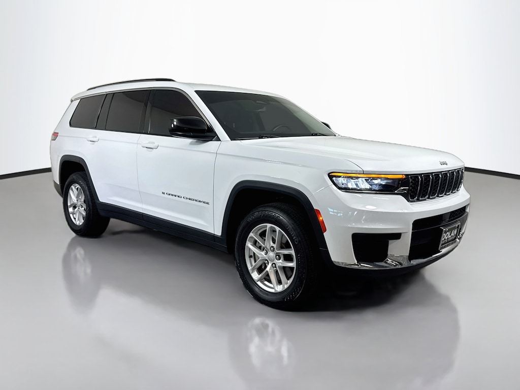 Used 2022 Jeep Grand Cherokee L Laredo SUV
