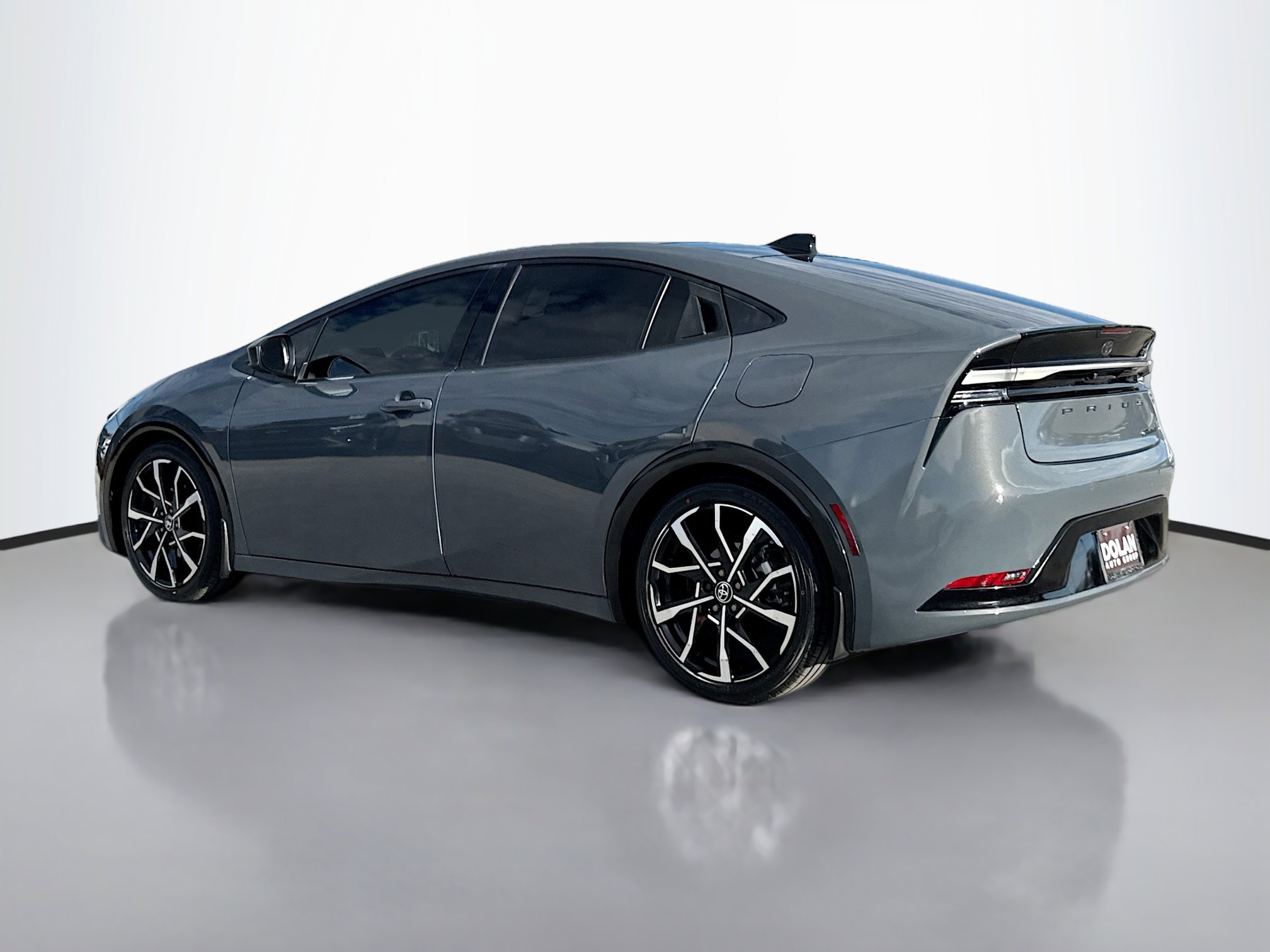 2023 Toyota Prius Prime XSE photo 4