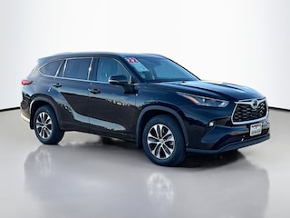 Used 2022 Toyota Highlander XLE SUV for sale in Reno, NV