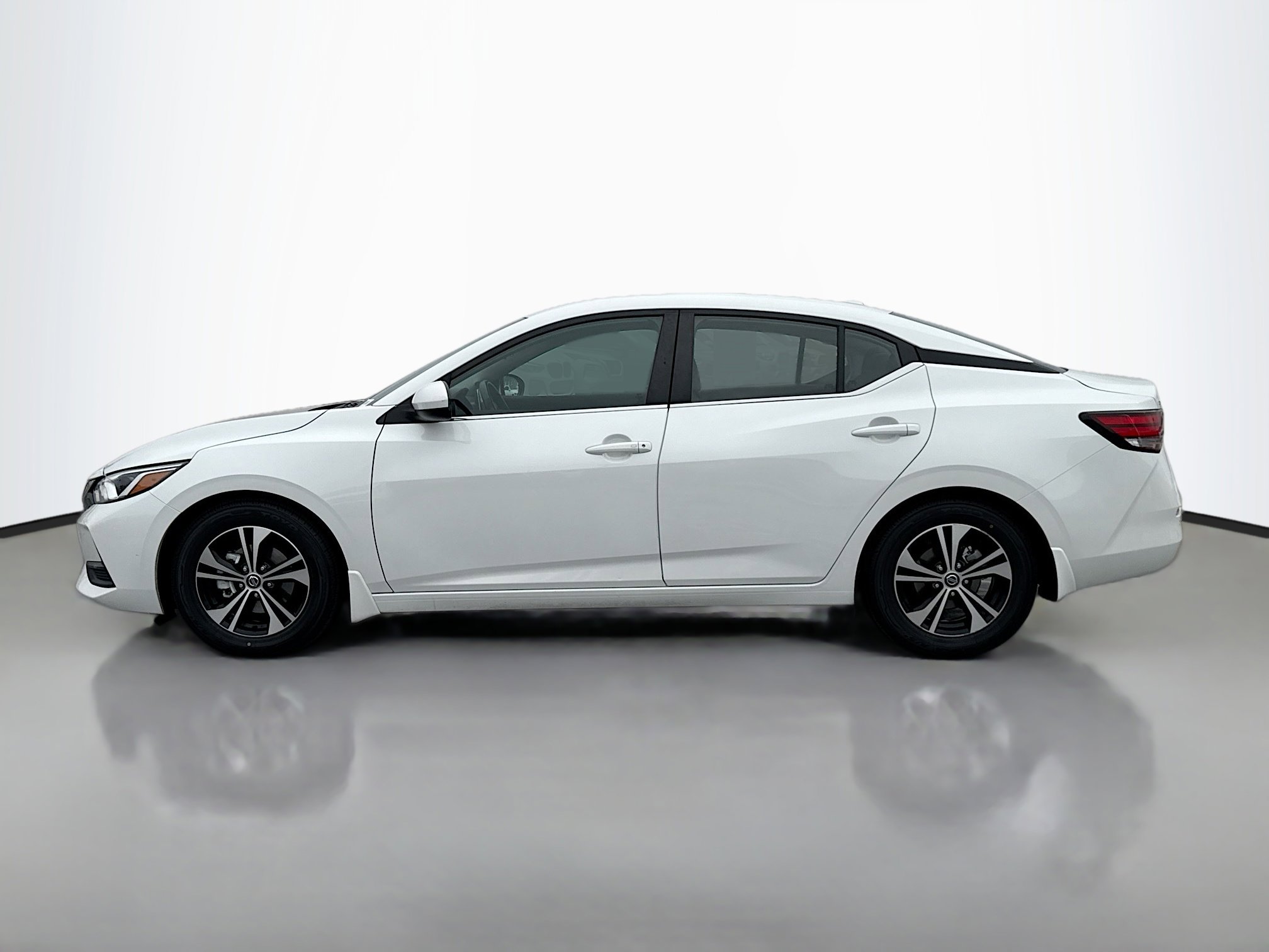 2023 Nissan Sentra SV photo 2
